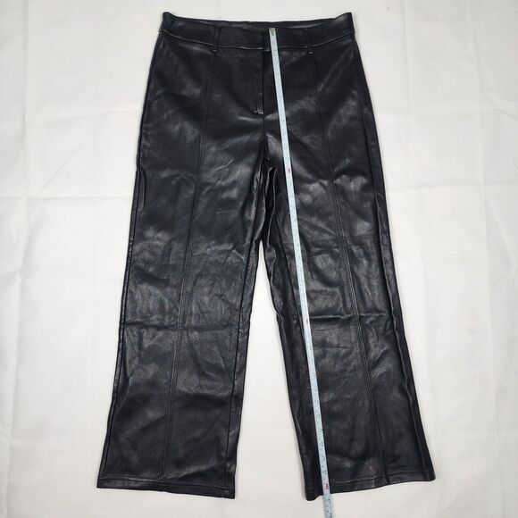 7 for all mankind Faux Leather Cropped Black Pants Size M NWT - Picture 7 of 8